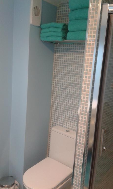 Sweet Caroline Apartment Valenza Esterno foto