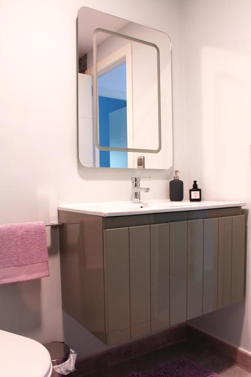 Sweet Caroline Apartment Valenza Esterno foto