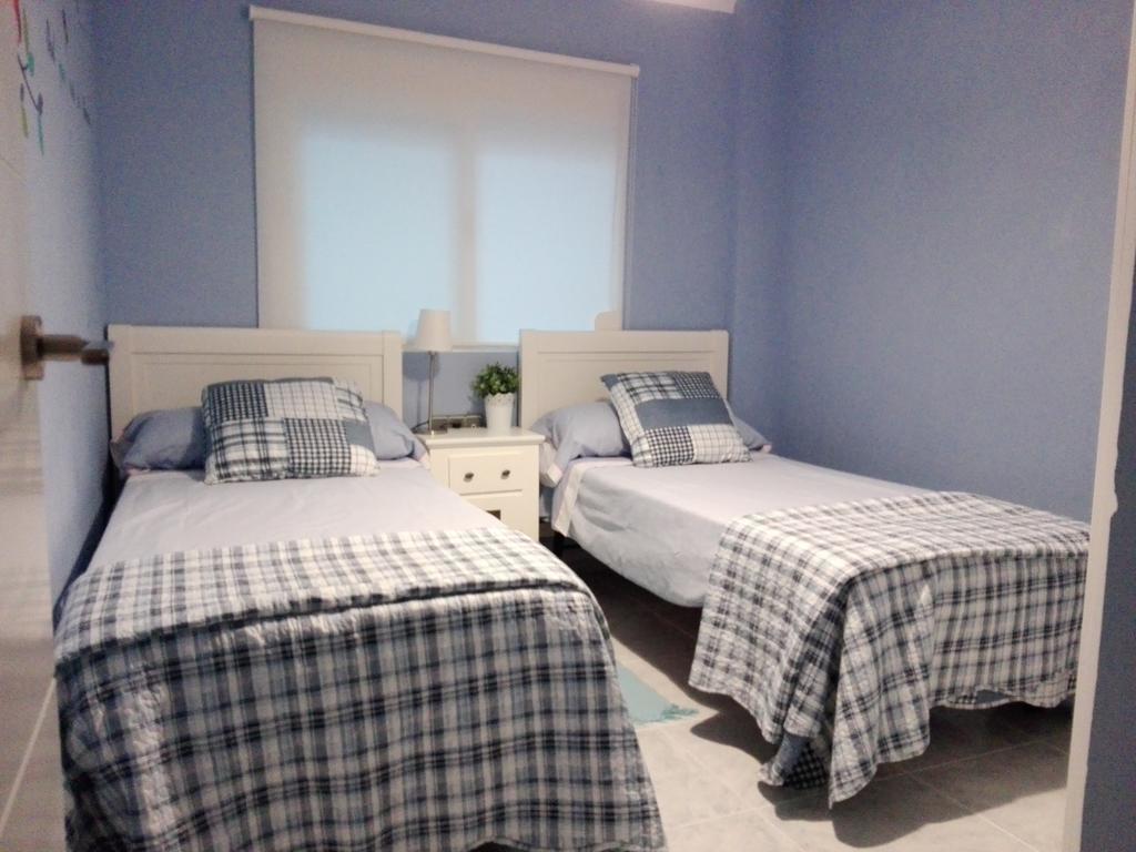 Sweet Caroline Apartment Valenza Esterno foto