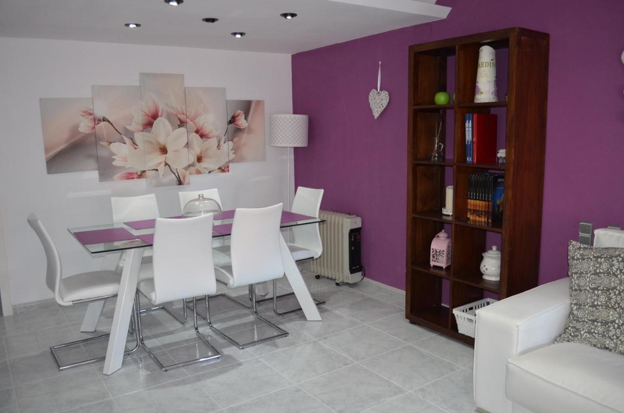 Sweet Caroline Apartment Valenza Esterno foto